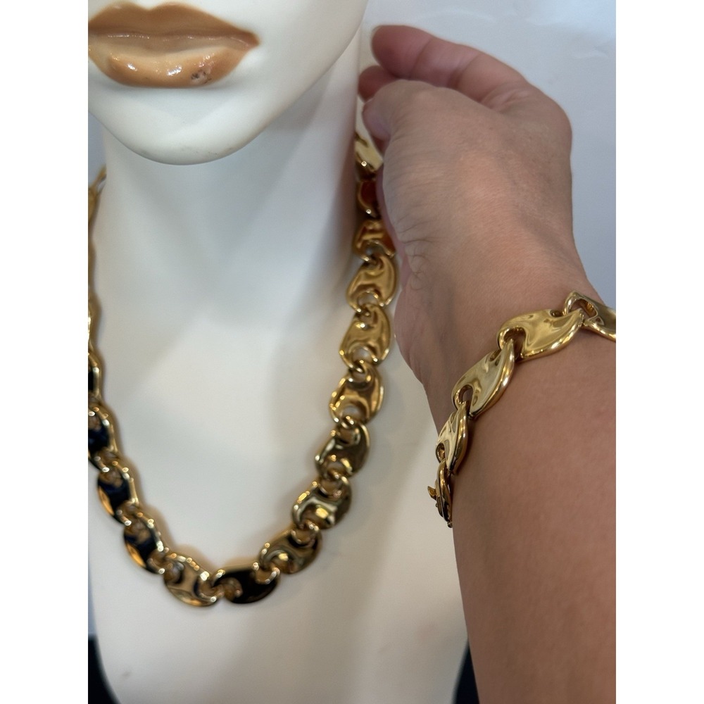 Monet Gold Tone Statement Necklace & Bracelet Set Chunky Chain Link‎ Vtg Signed